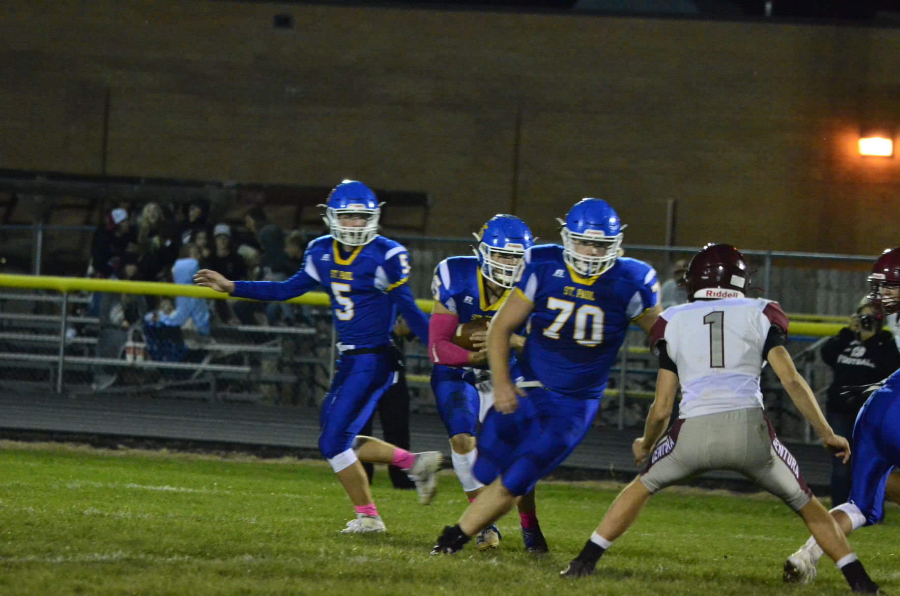 10-18-19 St Paul vs Centura Football (94).JPG